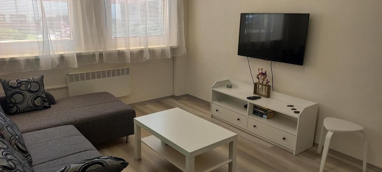 Pod Saumburkem 酒店 Rajnochovice