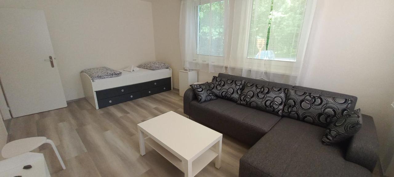 酒店 Pod Saumburkem Rajnochovice